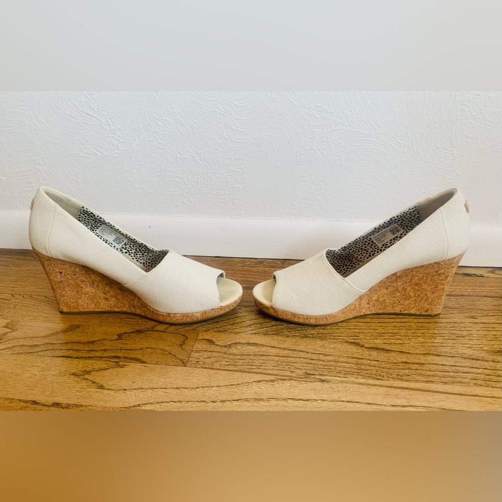 Toms Classic Wedge Sandal